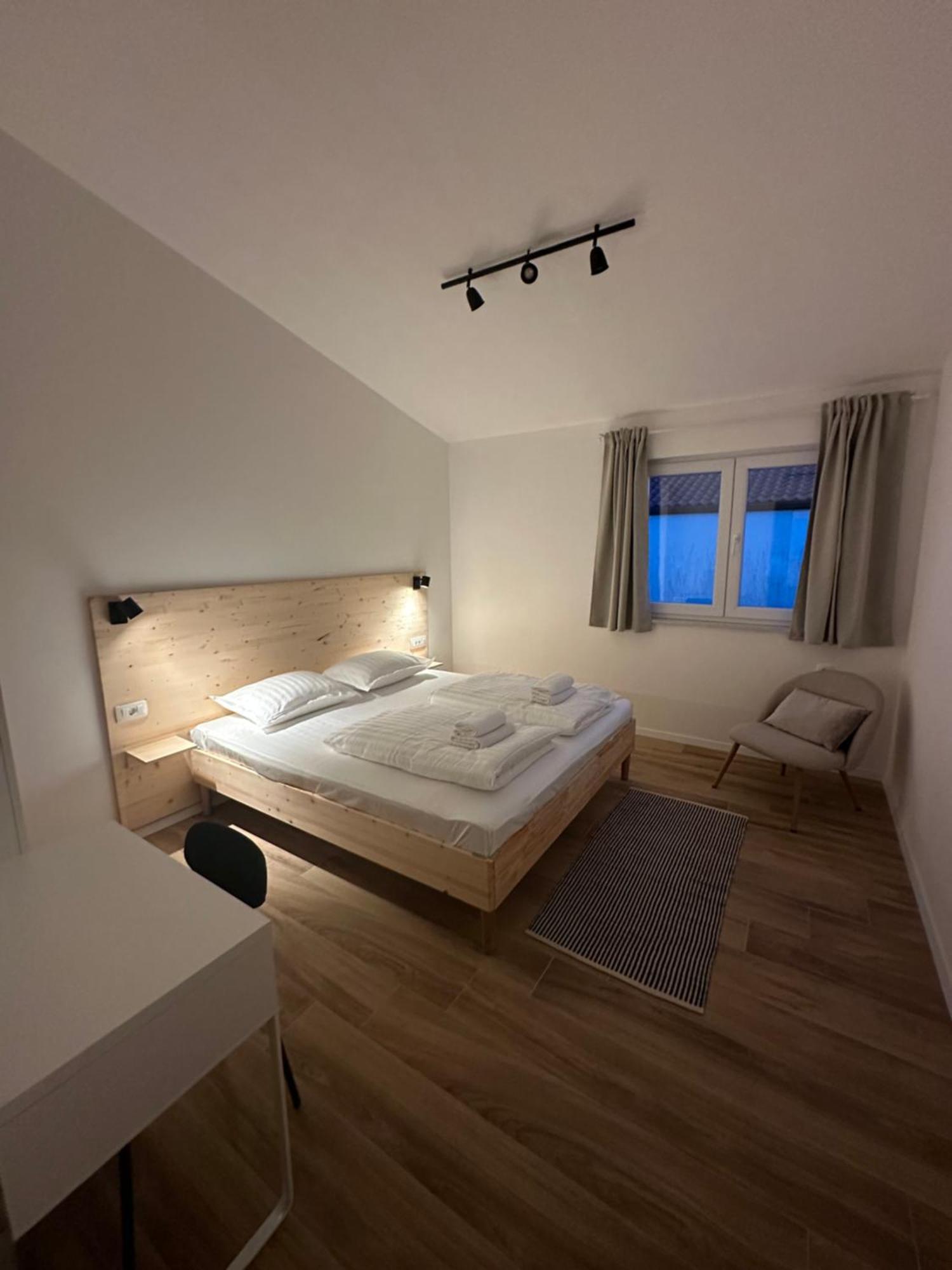 Climber Apartment Starigrad Paklenica Exterior photo