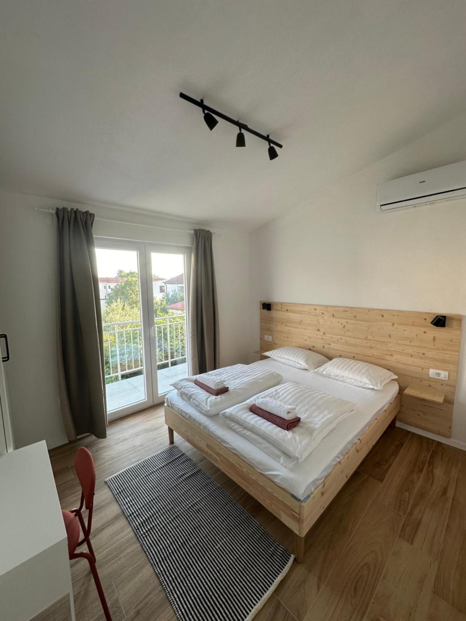 Climber Apartment Starigrad Paklenica Exterior photo